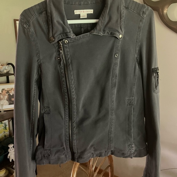 $149 Evereve Peyton Jensen gray stretchy moto jacket. Lots of details Size Large - Picture 2 of 14